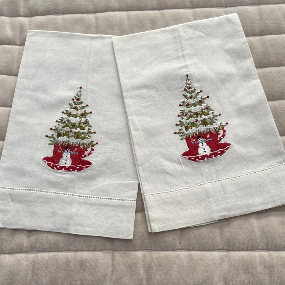 Festive Christmas Tree Embroidered Tea Towels New ✨